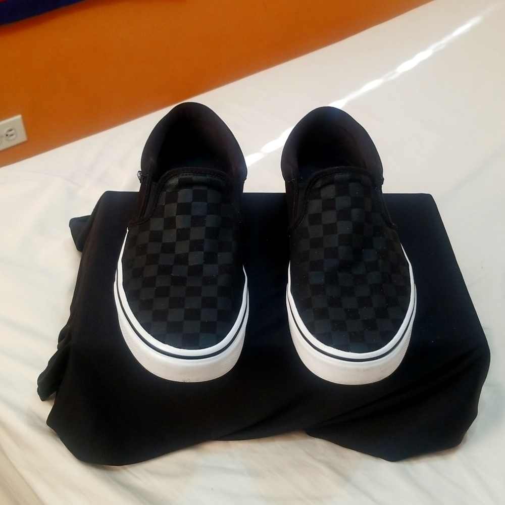 Van's